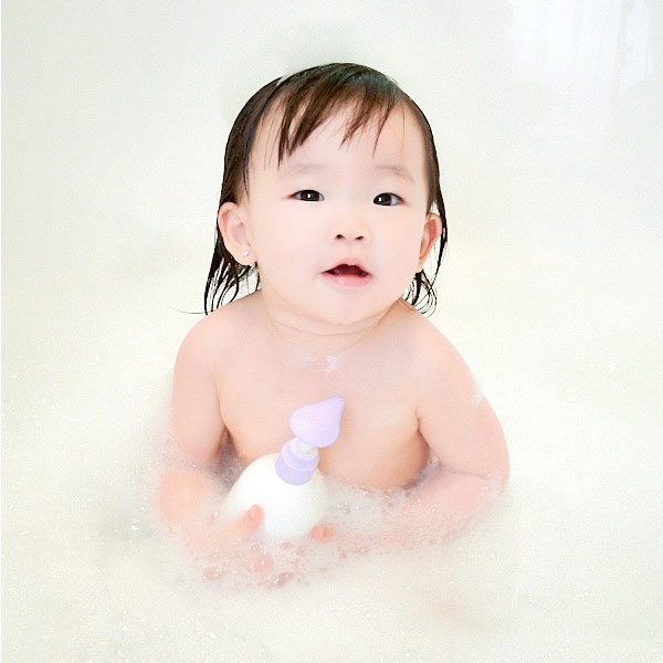 Margaux Bébé - Bubble bath - Baby 1 - 600x600